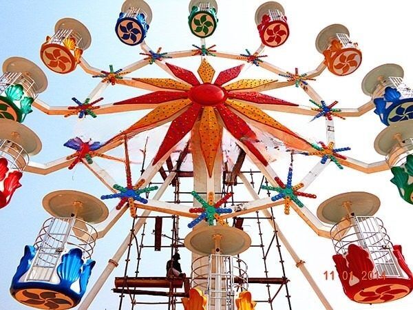 Колесо огляду Flower Basket Ferris Wheel