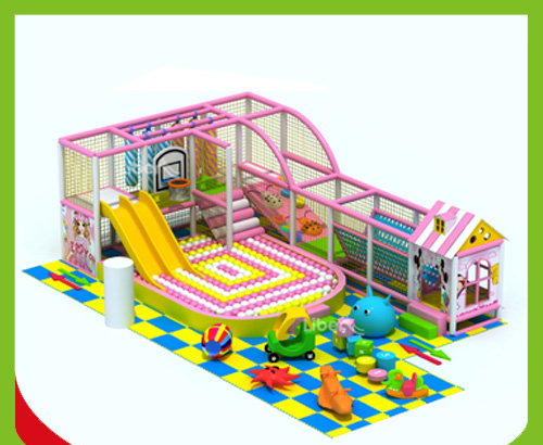 Дитячий розважальний центр "Барбі" 6х5х2,5м — фото 1