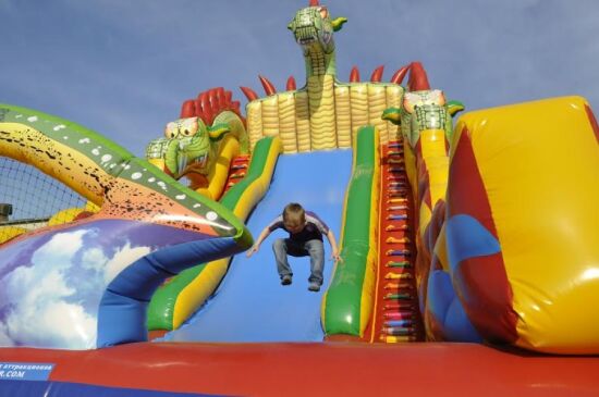 Надувна гірка Горинич — фото 3