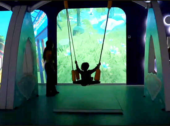 Інтерактивна гойдалка Intersens — фото 1