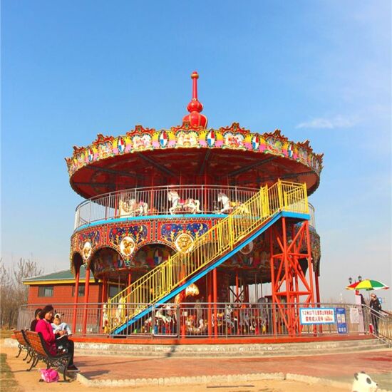 Розкішна двоярусна карусель — фото 3